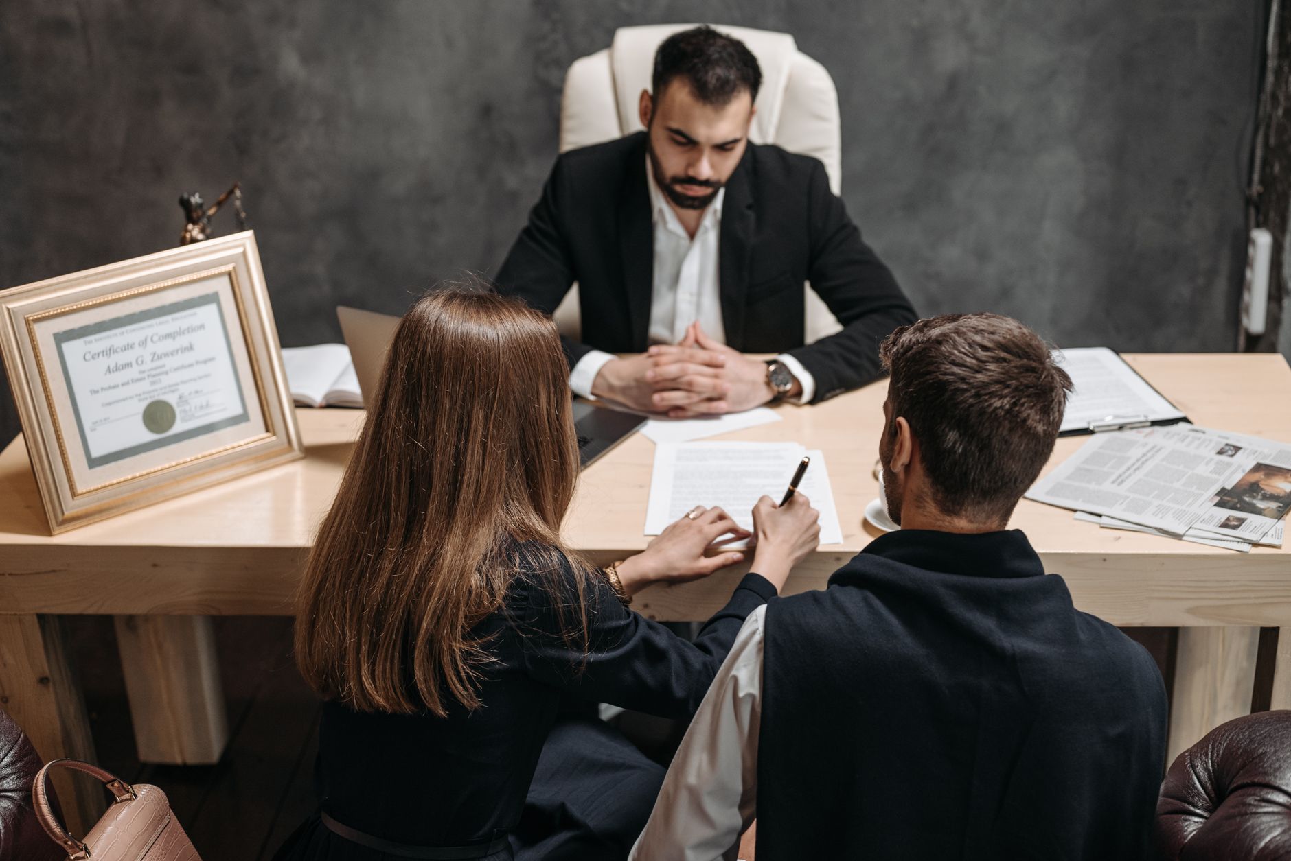 Why Hiring an Immigration Lawyer Is a Smart Move