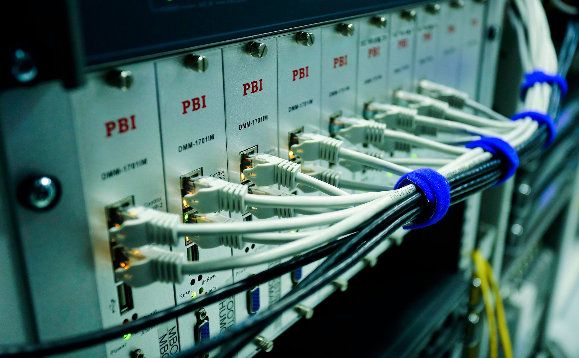 How to Enhance Network Scalability with Modern Solutions